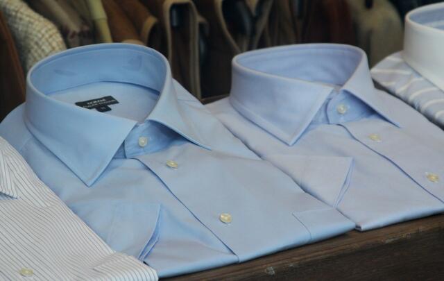 Elegant für die Herren: Blaue Hemden