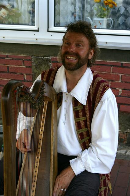 er stammt aus der Nähe von Ulm