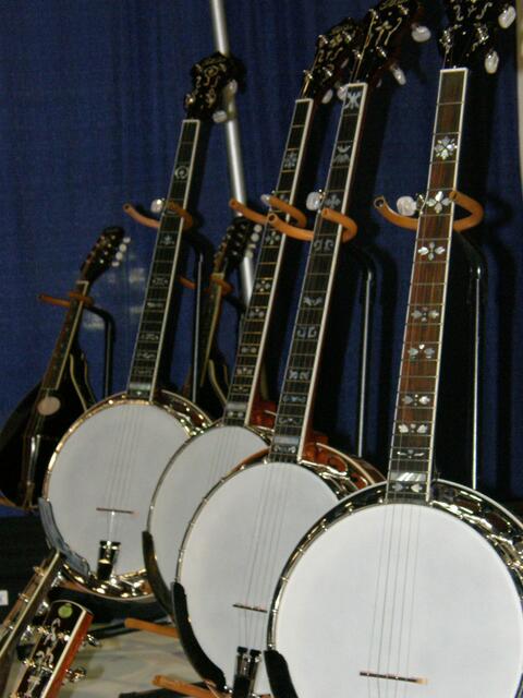 let's go pickin'