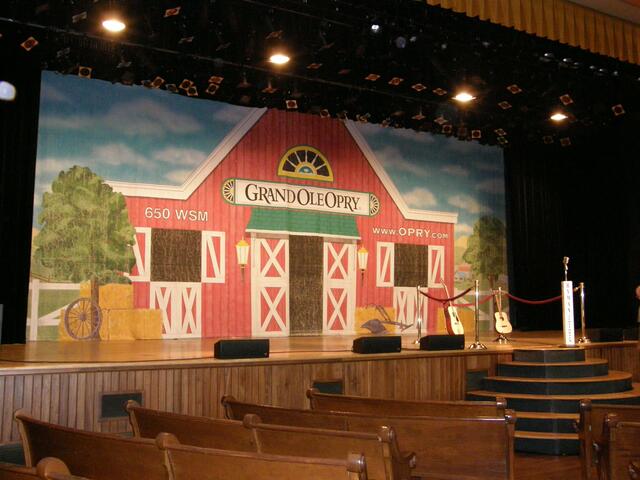 Die weltberühmte Bühne des Ryman Auditioriums in Nashville