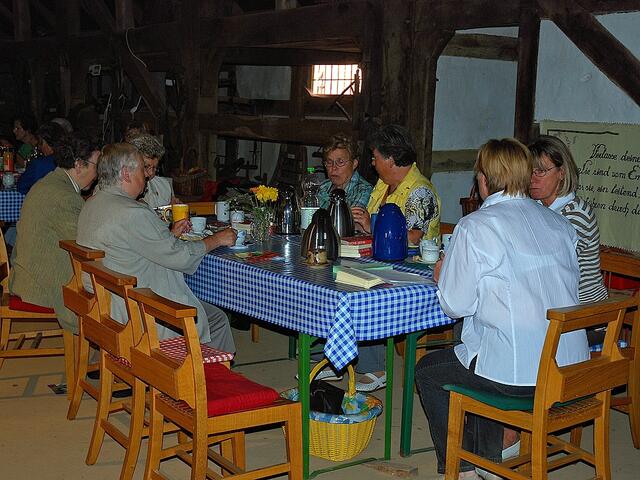 Uetzer Landfrauen beim Frühstück