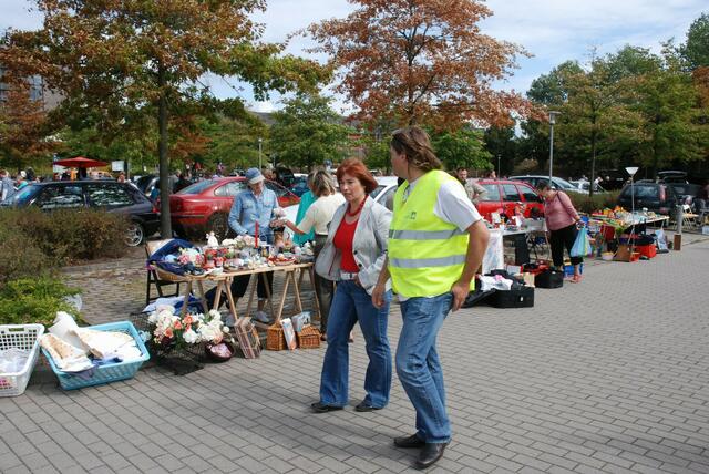 rundgang über den flohmarkt