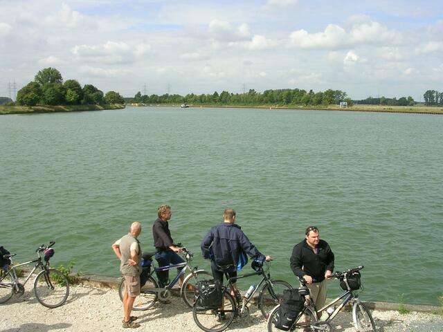 Einmündung des Zweigkanals in den Mittellandkanal bei Bortfeld