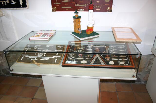 Knoten und Knötchen