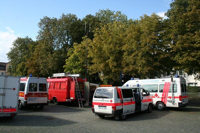 Die Einsatzleitung auf dem Schützenplatz