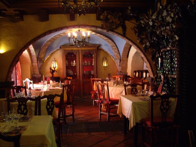 Restaurant: El Monasterio (das alte Kloster)