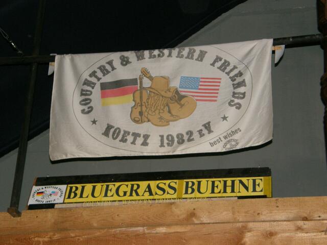 Voilà die Bluegrass Bühne ist bereit!