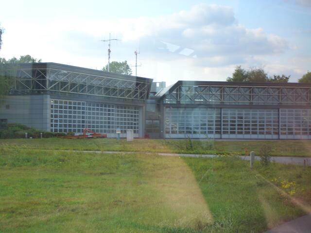 Hallen für die Hubschrauber