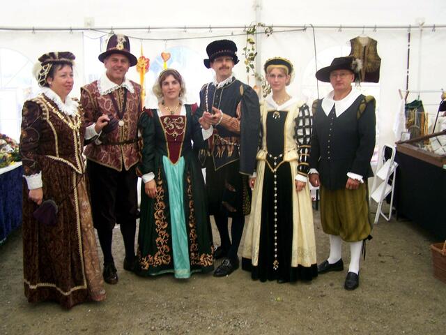 Mittelalterliche Tanzgruppe aus Günzburg