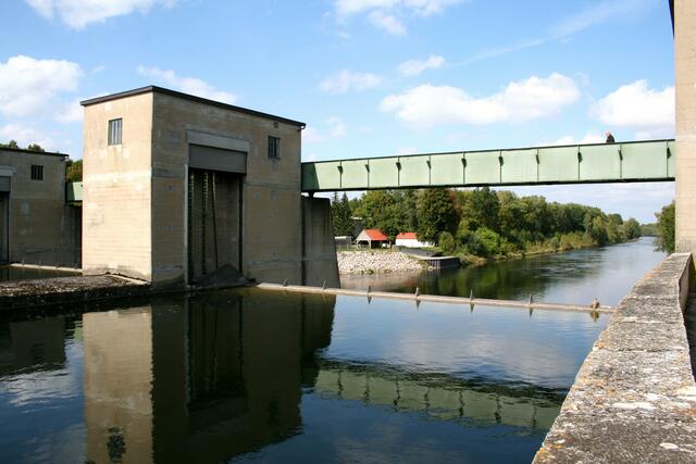 da oben müssen wir rüber