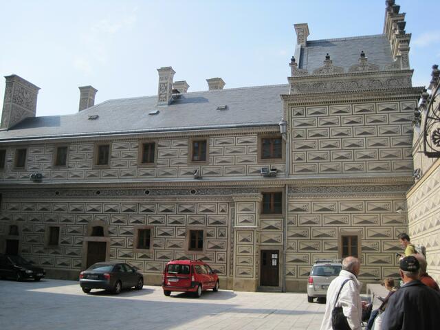 Palais Schwarzenberg - Außenfassade in Sgraffitotechnik