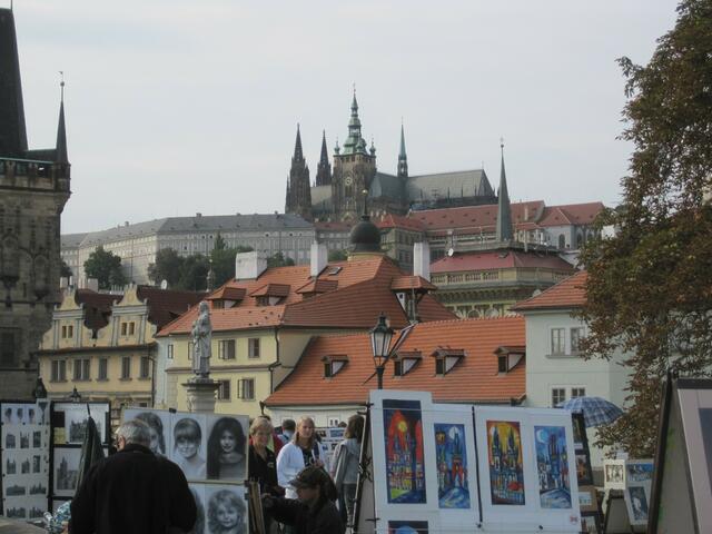 Künstler auf der Karlsbrücke