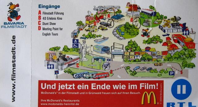 Schön übersichtlich: Die Filmstadt und die 3 Startpunkte für die Attraktionen