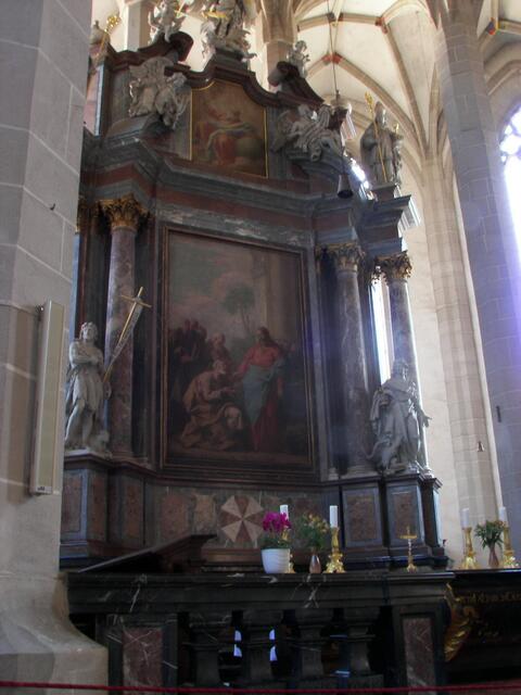 der Hochaltar (im katholischen Teil)