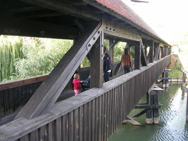 Der Henkersteg wurde 1457 als Holzsteg errichtet