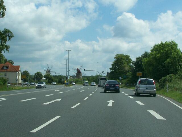 Mühlenmuseum die Bromer Strasse kreuzt die Lüneburger Strasse