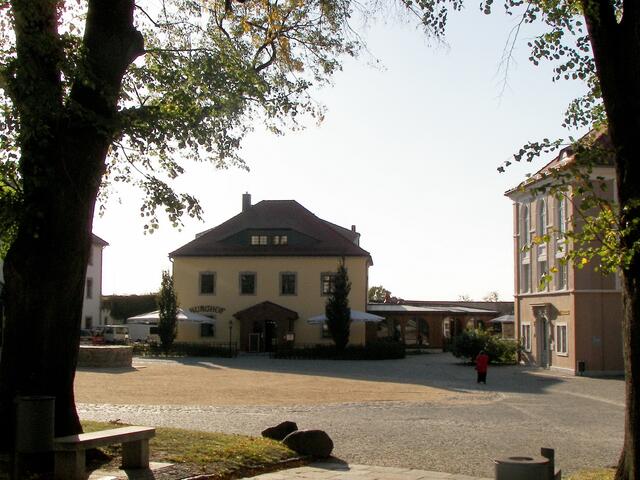 und nun ein Pause im BURGHOF?