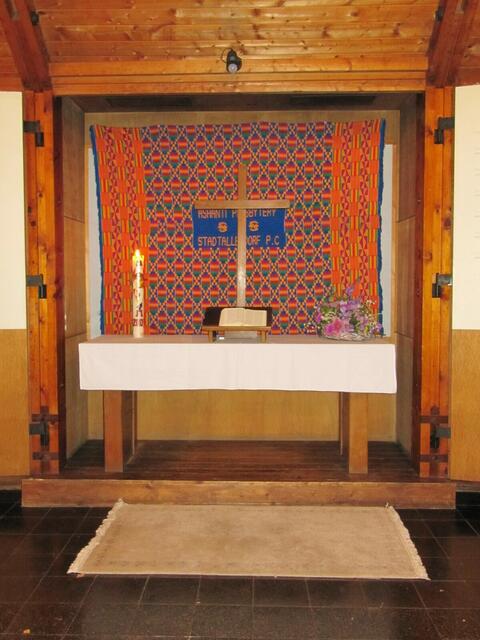 Der Altar der Stadtallendorfer Notkirche (29.09.2009)