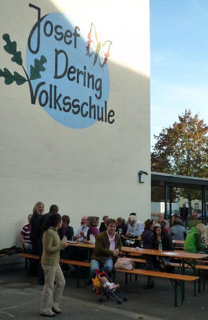 Bis in die Dunkelheit hinein konnte man am 3. Oktober noch draußen sitzen