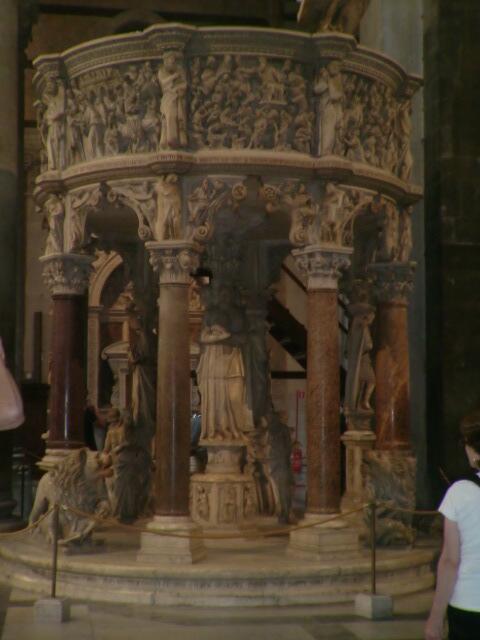 die Kanzel im Dom