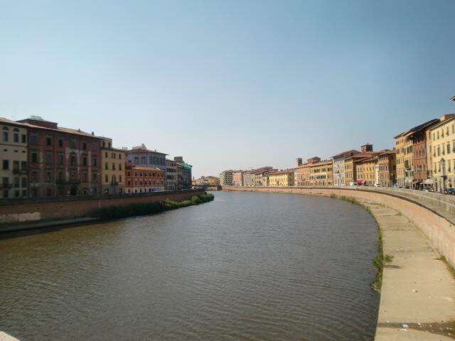 der Arno durch Pisa