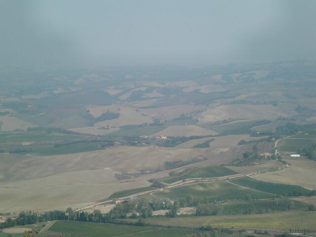 bei klarer Sicht herrlichen Aussichten vom Rocca die Montalcino