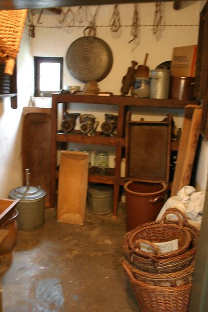 Geschirr zum Backen, Einkochen, für die Obsternte und Aufbewahrung usw.