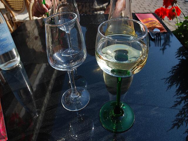 ... aber auch für uns steht ein Elsässer Gewürztraminer auf dem Tisch.