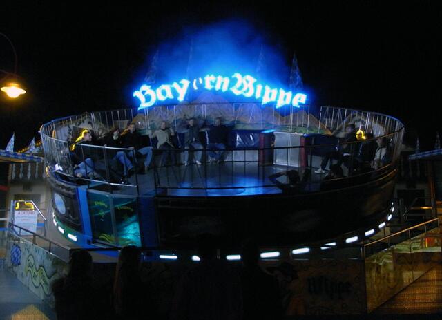 Einsteigen und hinsetzen. Gleich geht's los. | Foto: (c) Klaus Dieter Hotzenplotz / SDS Marburg