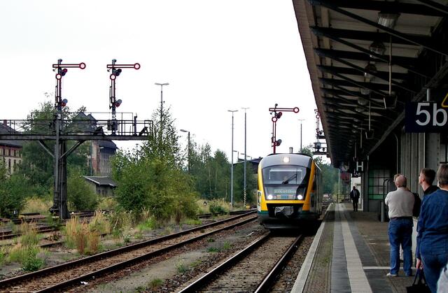 Mit der ODEG gibt einen stündlichen Zug von Zittau nach Cottbus über Görlitz