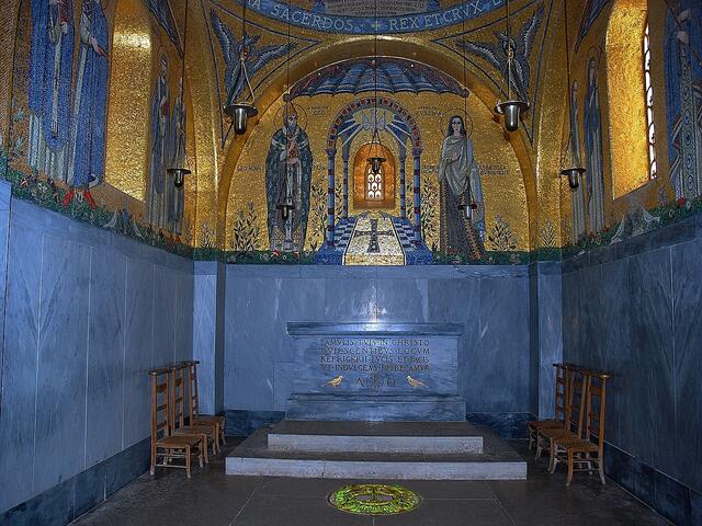 Chapelle des Larmes - Kapelle der Tränen