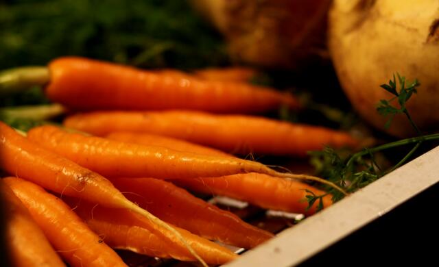 Statt Chips hole ich mir mal eine Karotte