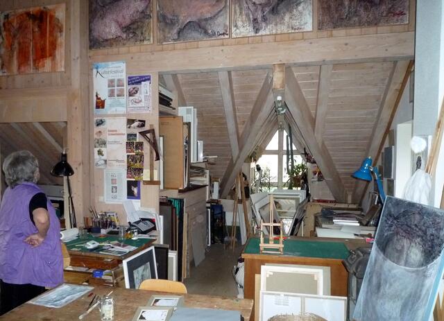 Gerlinde Doerfler in ihrem Atelier