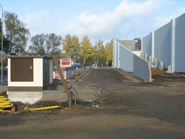 Hier ensteht die Rampe zum Parkdeck.