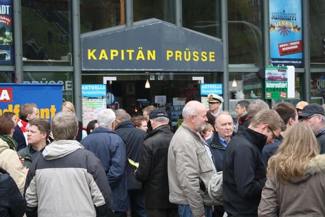 Treffen zur Hafenrundfahrt