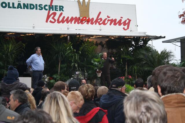 Der Blumenkönig nebst Gefolge