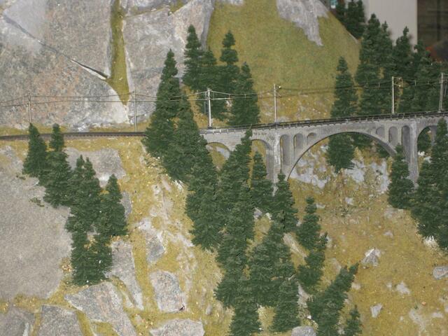 Gebirge mit Naturstein!?