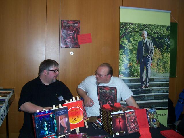 Diskussion am Stand: Der Metamorphosen-Autor Thomas Backus