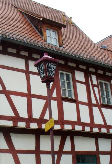 Laterne mit Scherenschnitte