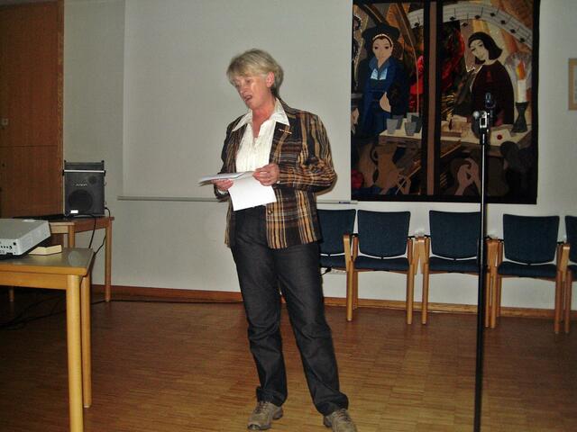 Anschließend wurde das Schicksal des Friedrich Levy von Frau Alms-Hammerstein geschildert.
