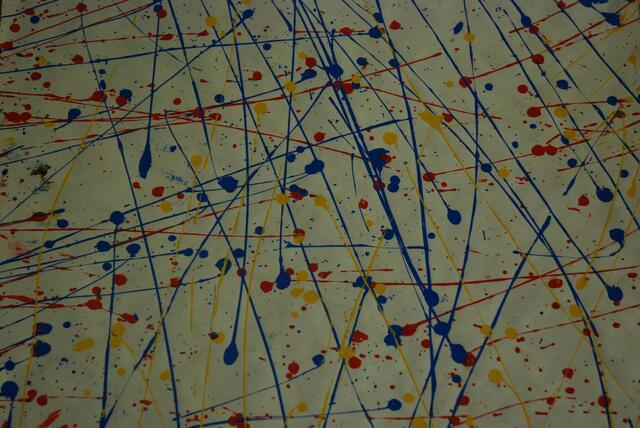 Ratsschule Berenbostel: kunst im flur     12