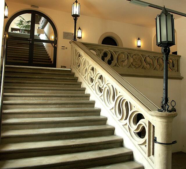 Treppenaufgang im Freiberger Rathaus