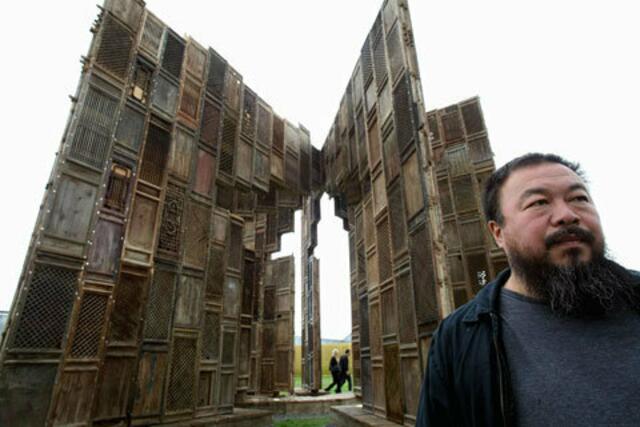 Ai Weiwei mit Template: BUERGELiade 2007 (d12 Kassel).