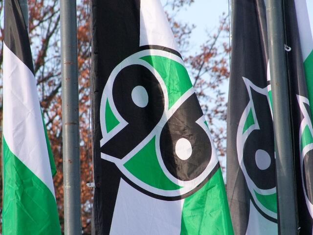 Die Fahnen sind nur auf Halbmast