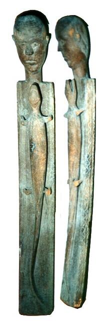 Timor: Ahnenstele mit Seelentier -Krokodil