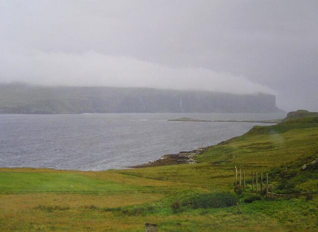 Loch Harport auf Skye (Dampflok ?)