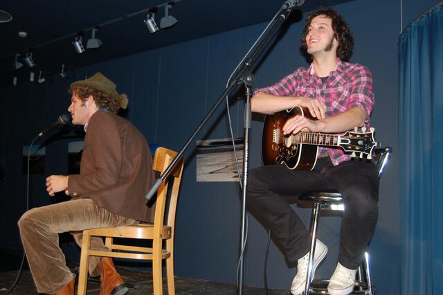Gitarrist Markus Schalk (rechts) freut sich
