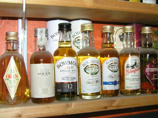 Oban, Bowmore 12 und 17 Jahre, Glenfarclas