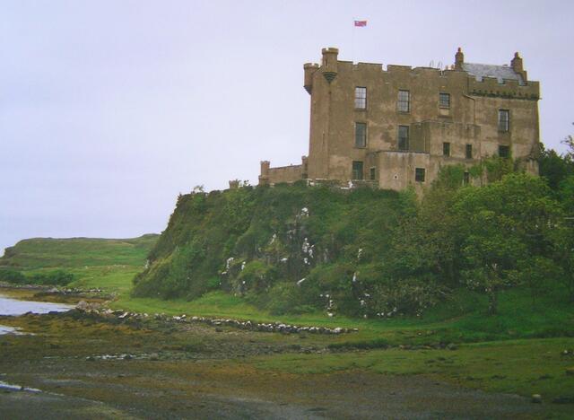 Schloß Dunvegan, seit über 700 Jahren im Privatbesitz der MacLeods
