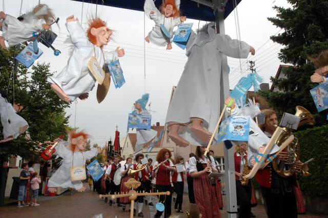 Schutzengel auf dem Neusässer Stadtfest